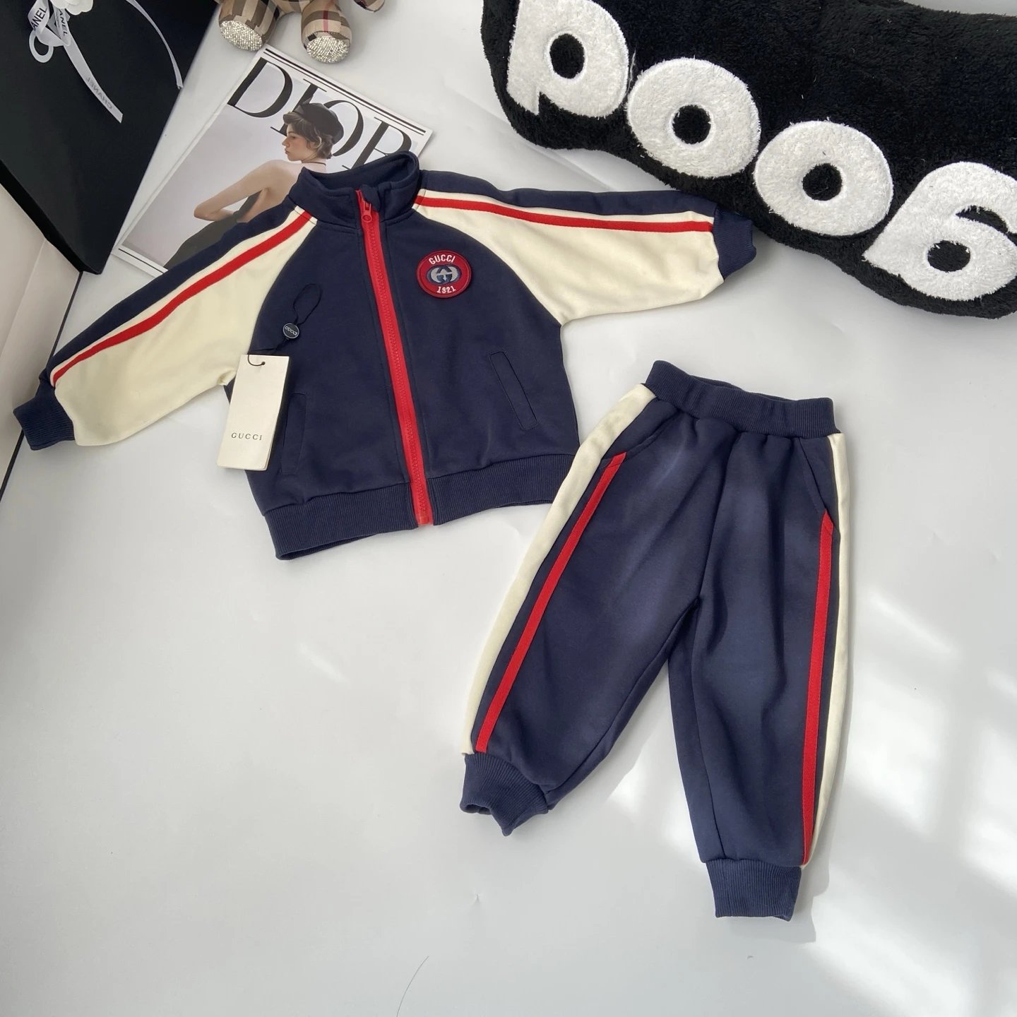 Gucci Matching Sets Children's two-piece sweater and jogger image 4