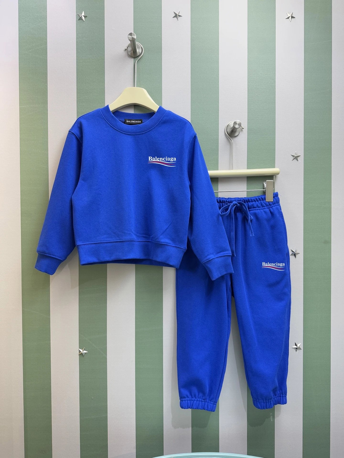 Gucci Matching Sets Children's two-piece sweater and jogger — 22