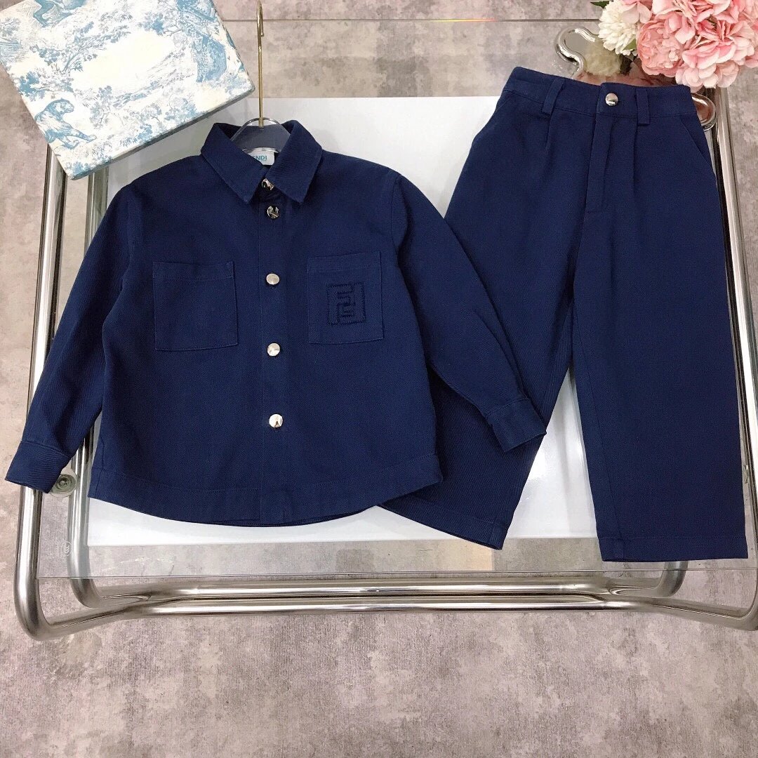 Gucci Matching Sets Children's two-piece sweater and jogger — 34