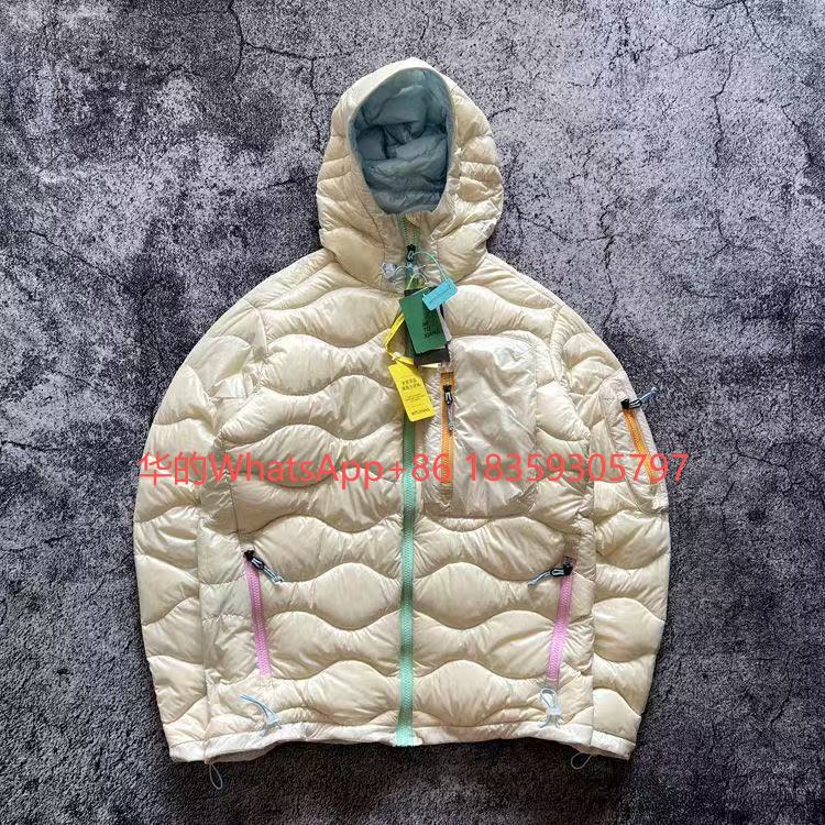 Unbranded Down Jackets Hooded quilted puffer jacket image 4
