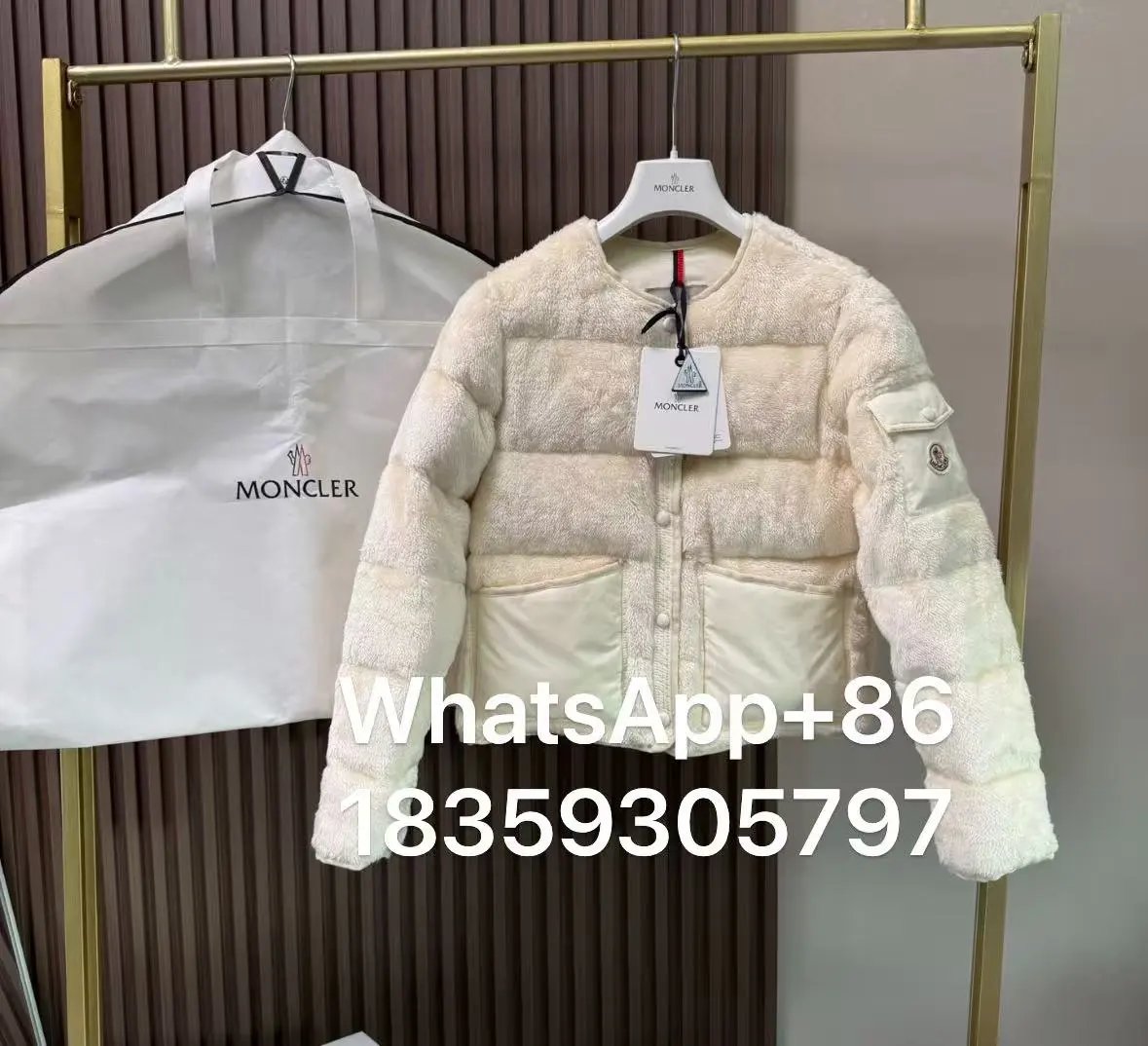 Stüssy Down Jackets Hooded quilted puffer jacket image 5