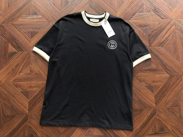 Gucci T-Shirts Graphic Print product detail image 8