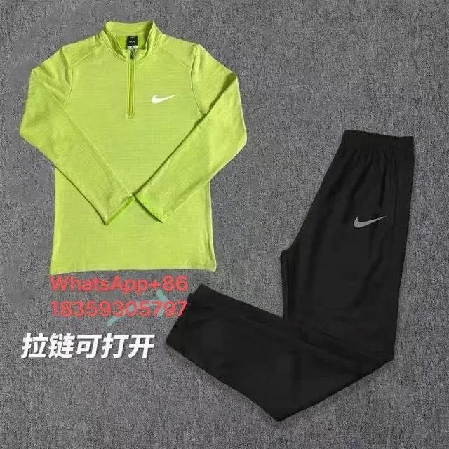 Nike Tracksuits Hooded zip-up tracksuit product detail image 11