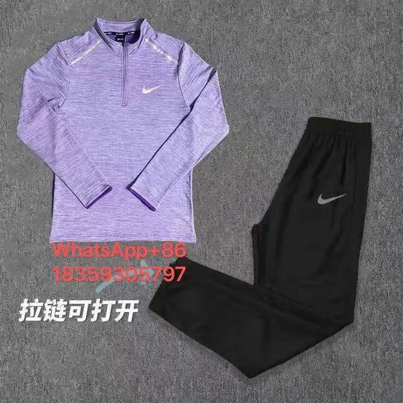 Nike Tracksuits Hooded zip-up tracksuit image 14