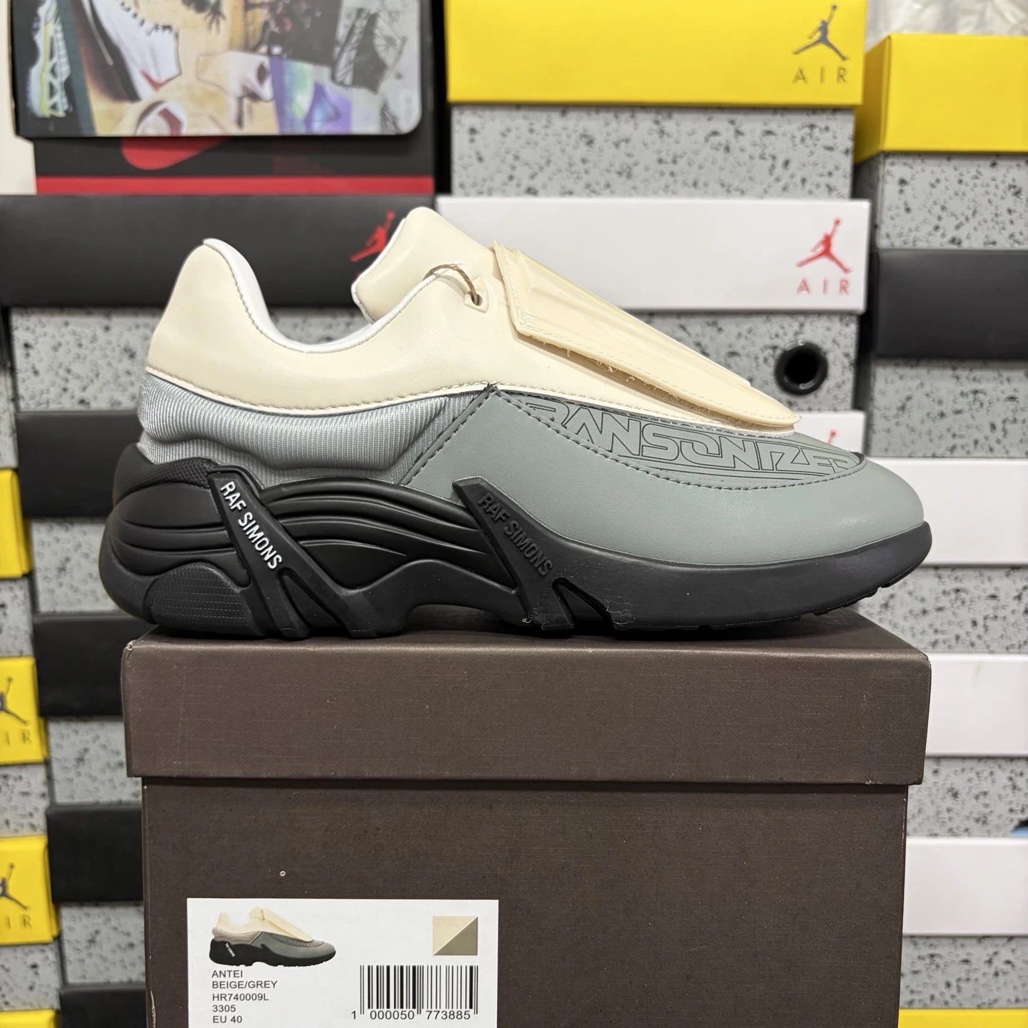 灰白皮面 HR740001L 37-45