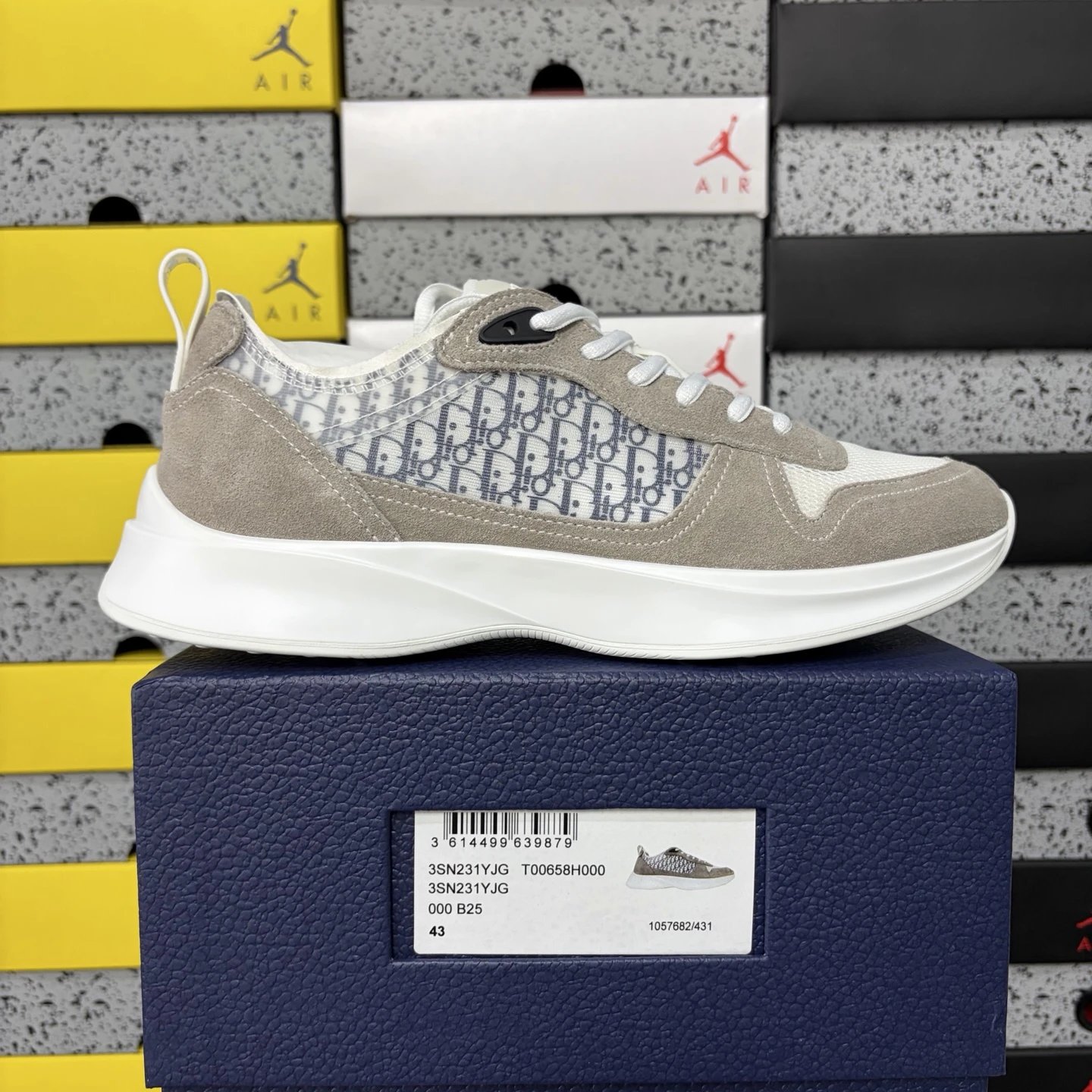 Dior B25 Runner Grey Dior Oblique 3SN231YJG