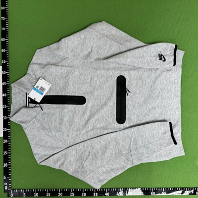 Nike Tech Collection