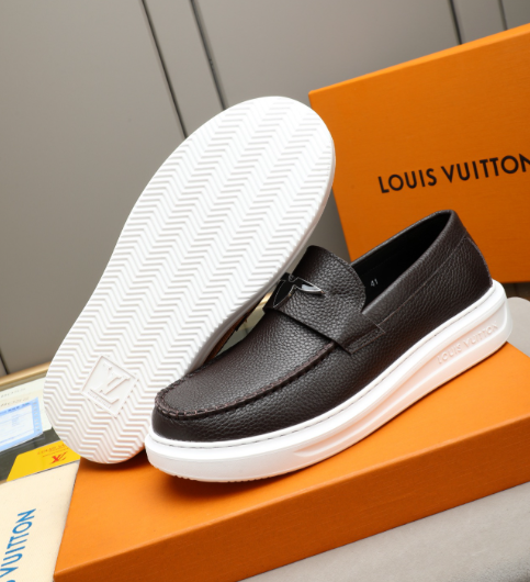 Shoe photo 3