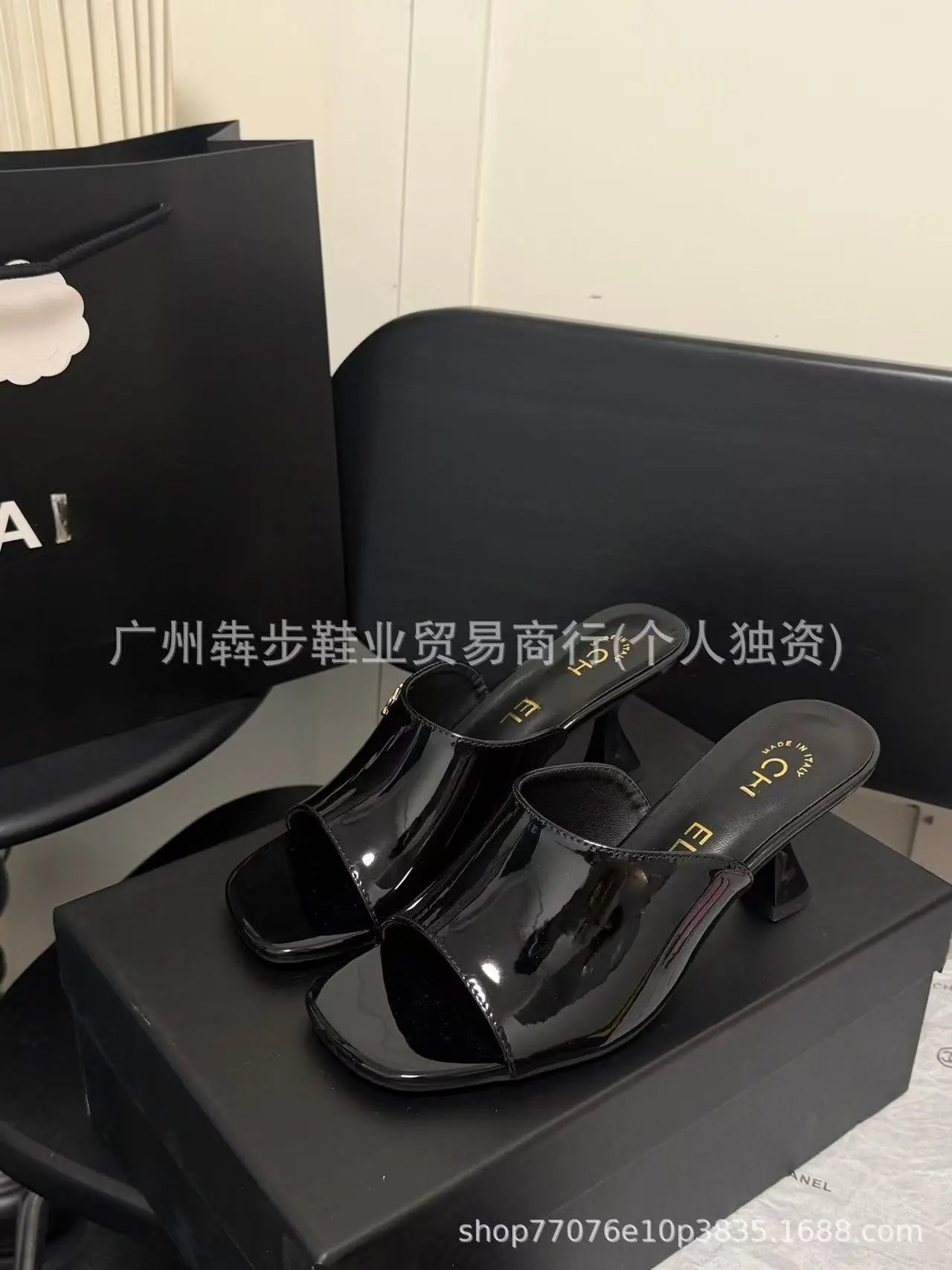 Dior Sandals Logo Strap Flat Slide — 28