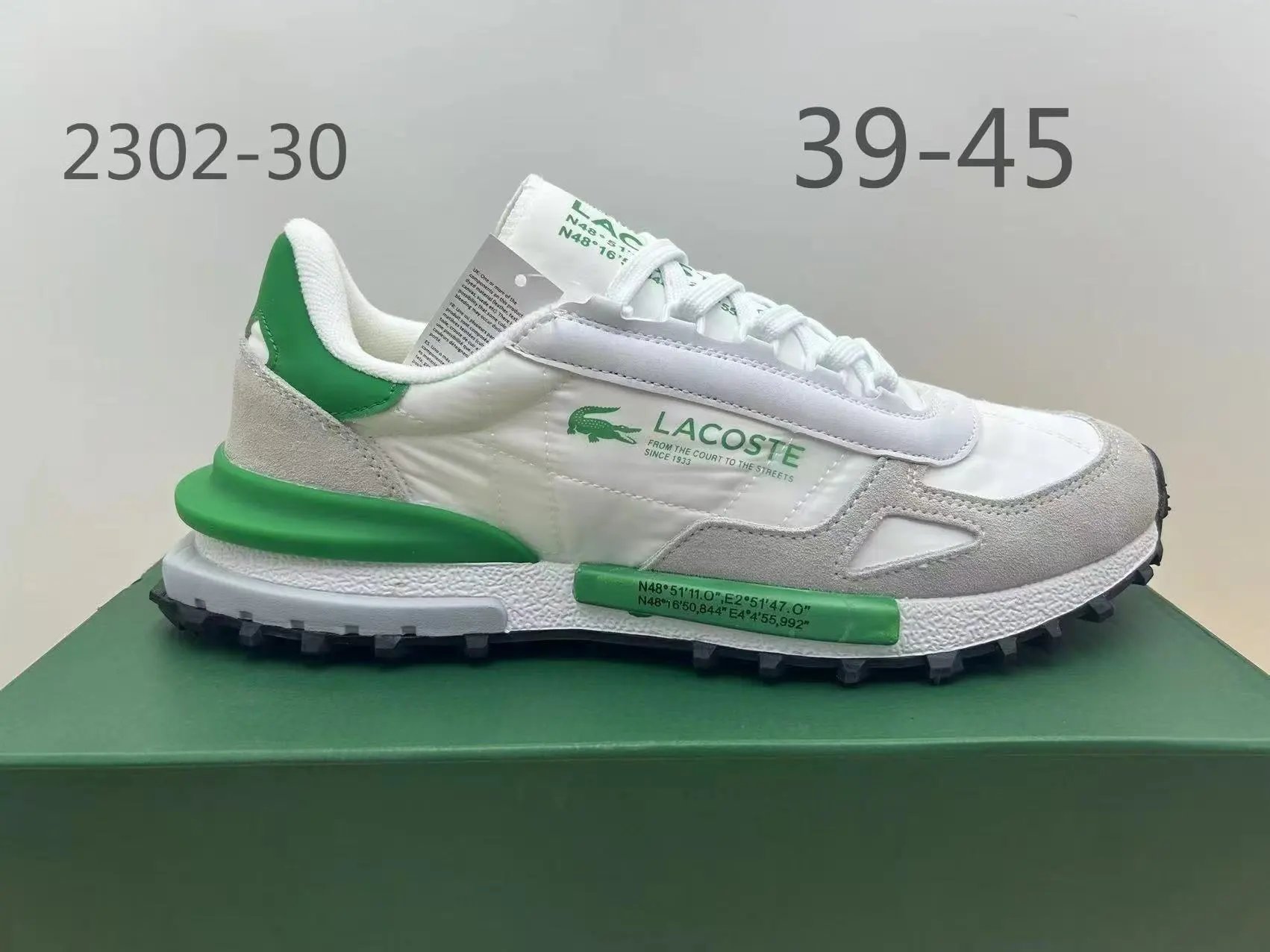 Lacoste Sneakers Low-top lace-up with crocodile side patch — 24