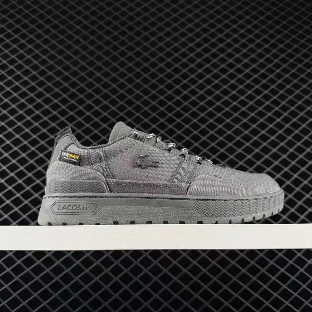 Lacoste Sneakers Low-top lace-up with crocodile side patch — 19