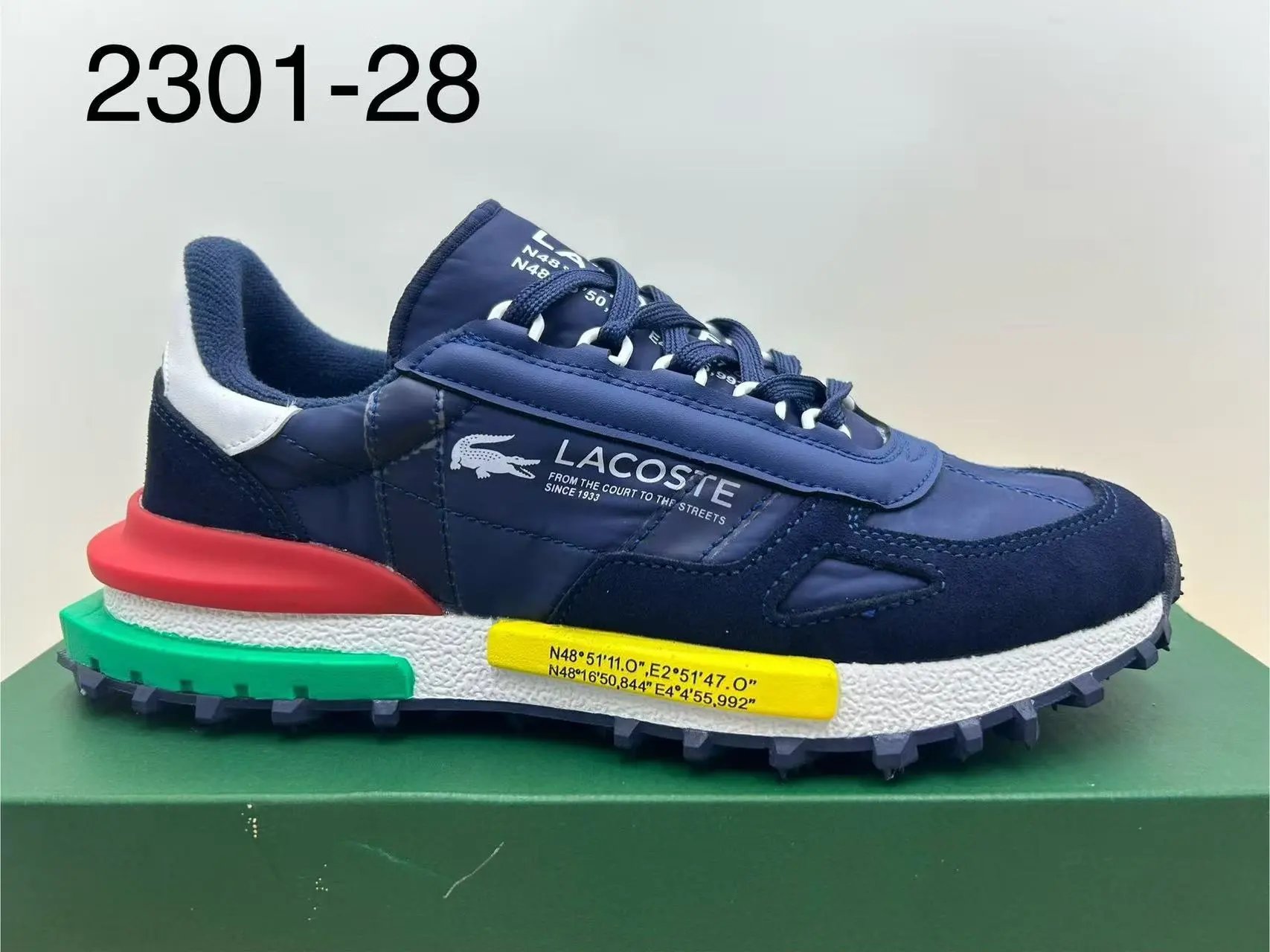 Lacoste Sneakers Low-top lace-up with crocodile side patch — 26