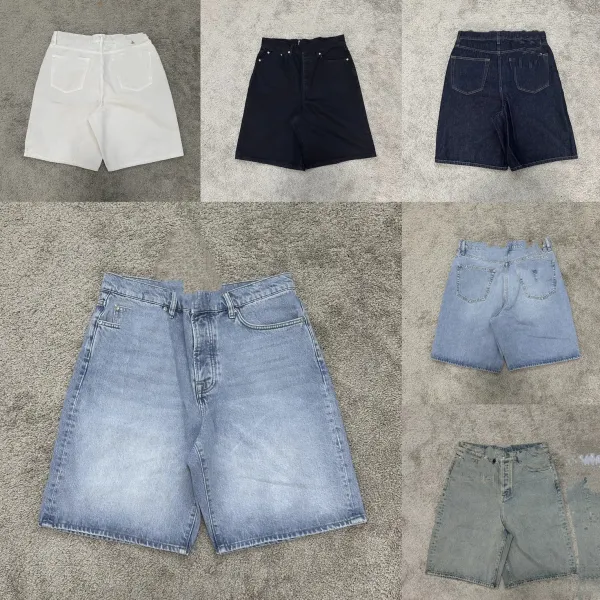 Design Light Wash Denim Shorts - 2