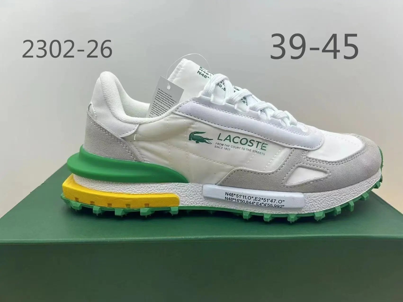Lacoste Sneakers Low-top lace-up with crocodile side patch — 28