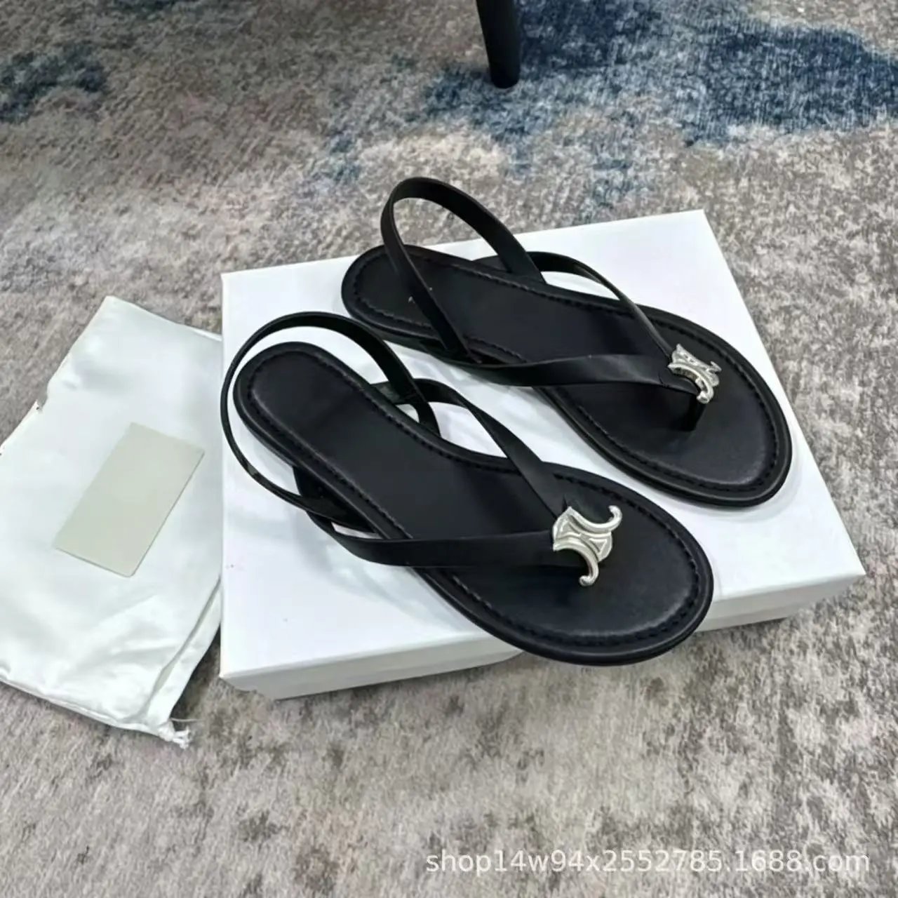 Chanel Sandals Flat thong with double-C embellishment — 14