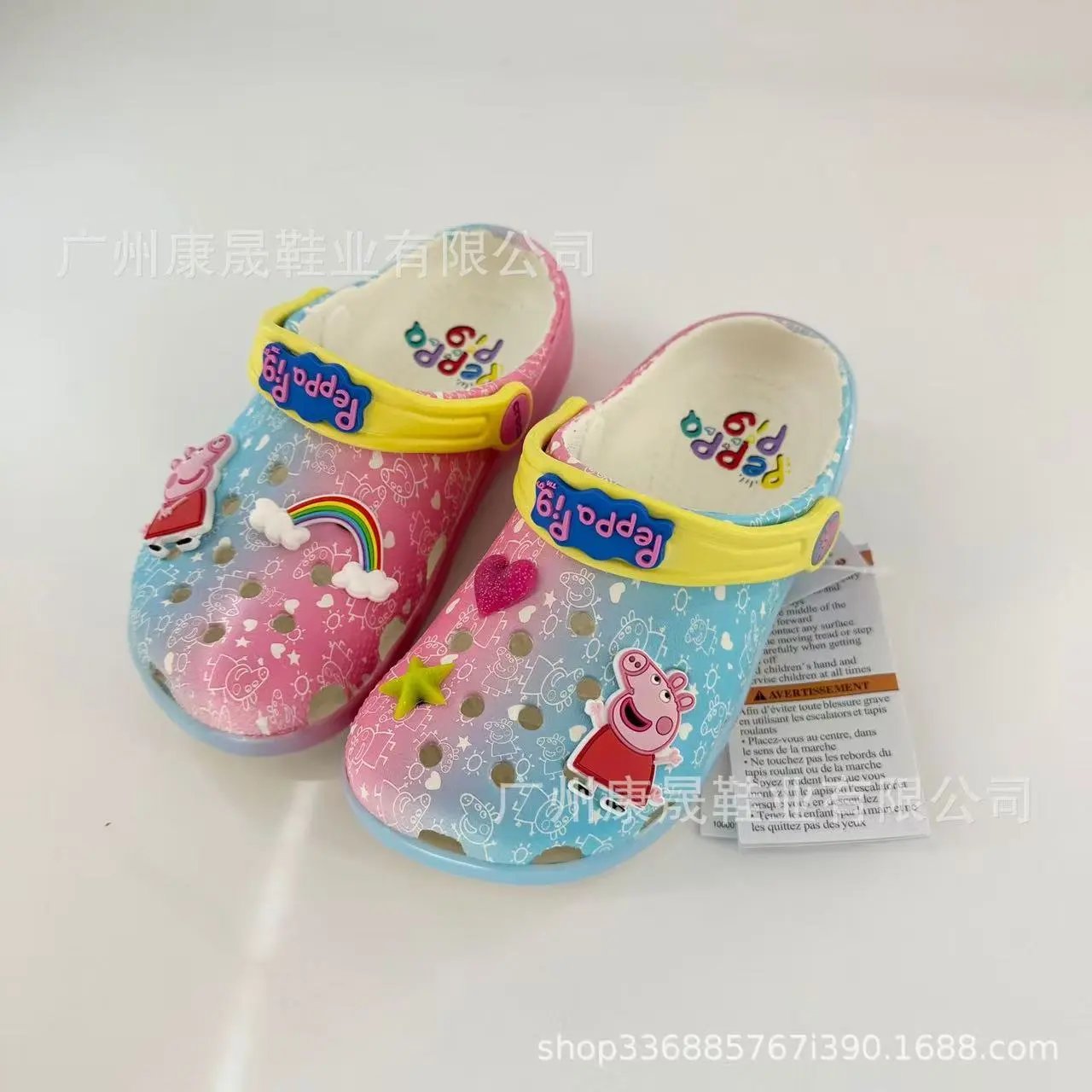 Crocs Slippers Camouflage clog with ape-themed charms — 7
