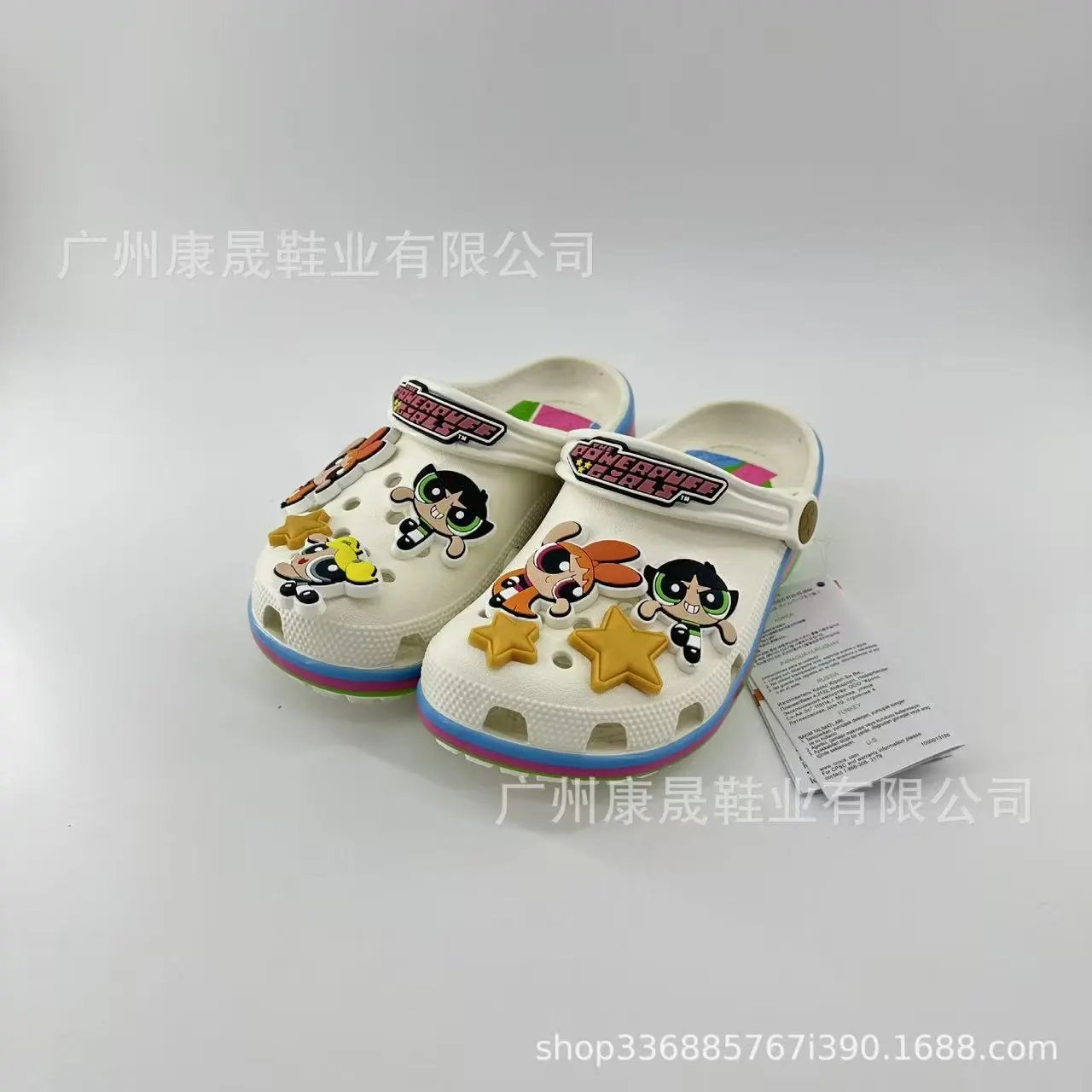 Crocs Slippers Camouflage clog with ape-themed charms — 12