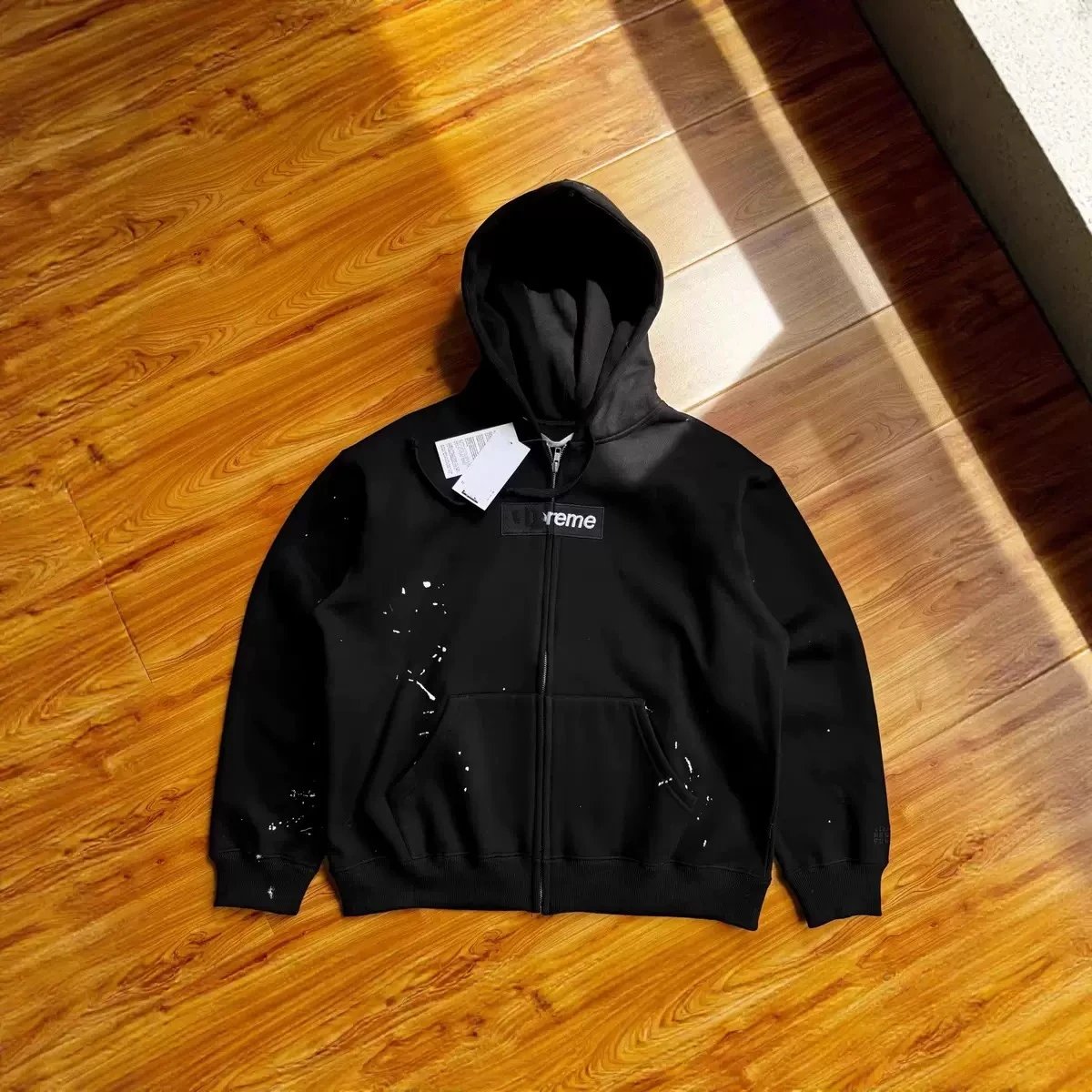 Supreme Hoodies & Sweatshirts Vertical Logo Back Hoodie — D4242