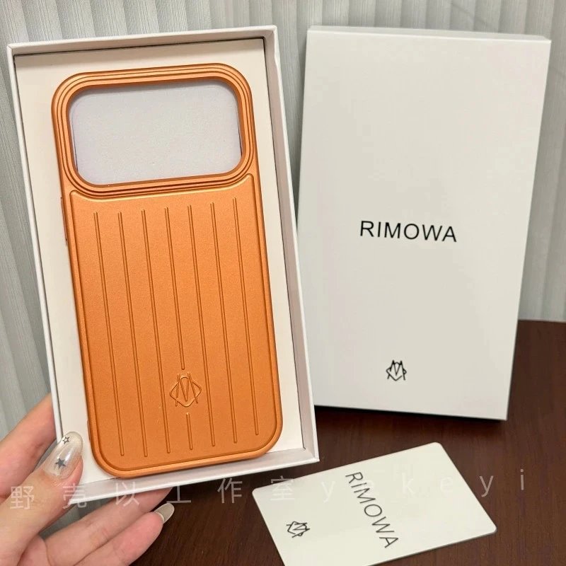 RIMOWA Travel Bags Ribbed hard-shell spinner luggage — 03