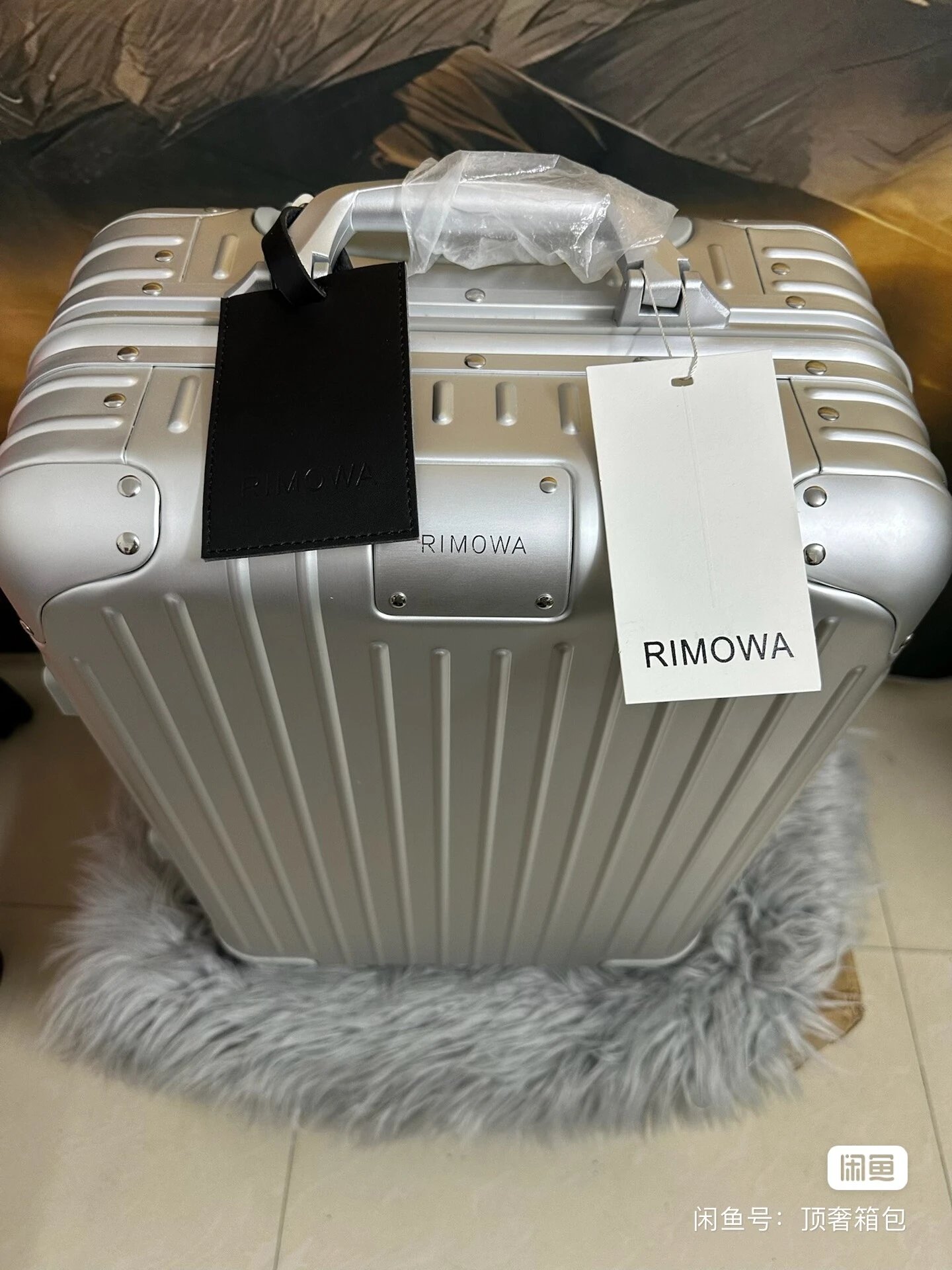RIMOWA Travel Bags Ribbed hard-shell spinner luggage image 5