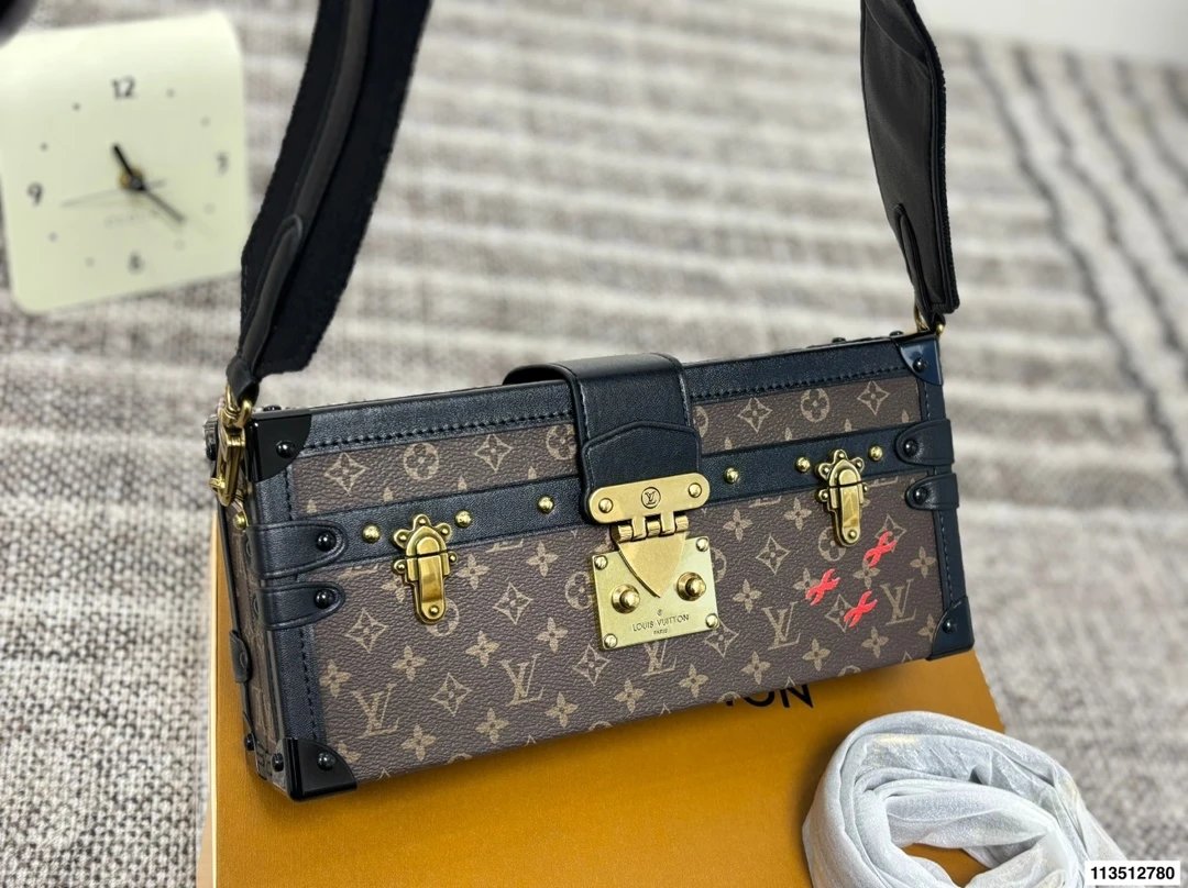 L* Faltbox Klassisches Monogramm
