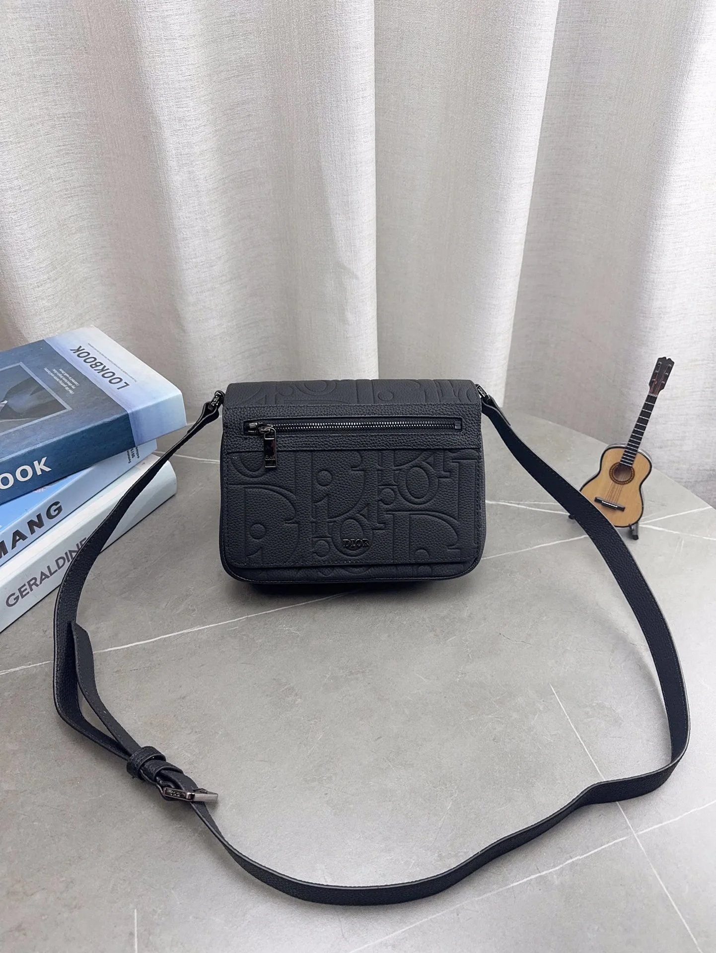D* Bedruckte Schultertasche BB