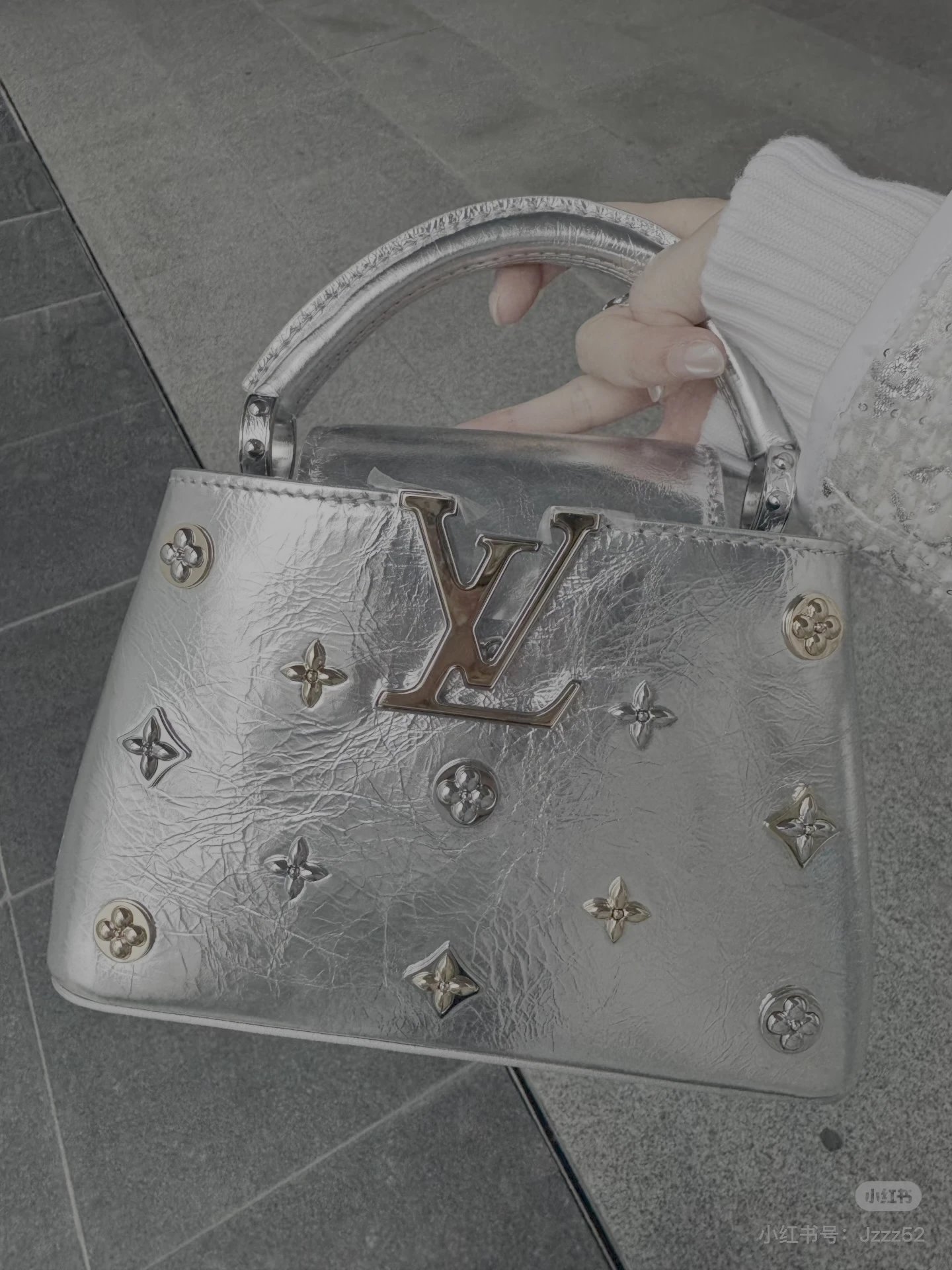 L* Handtasche aus Rindsleder BB