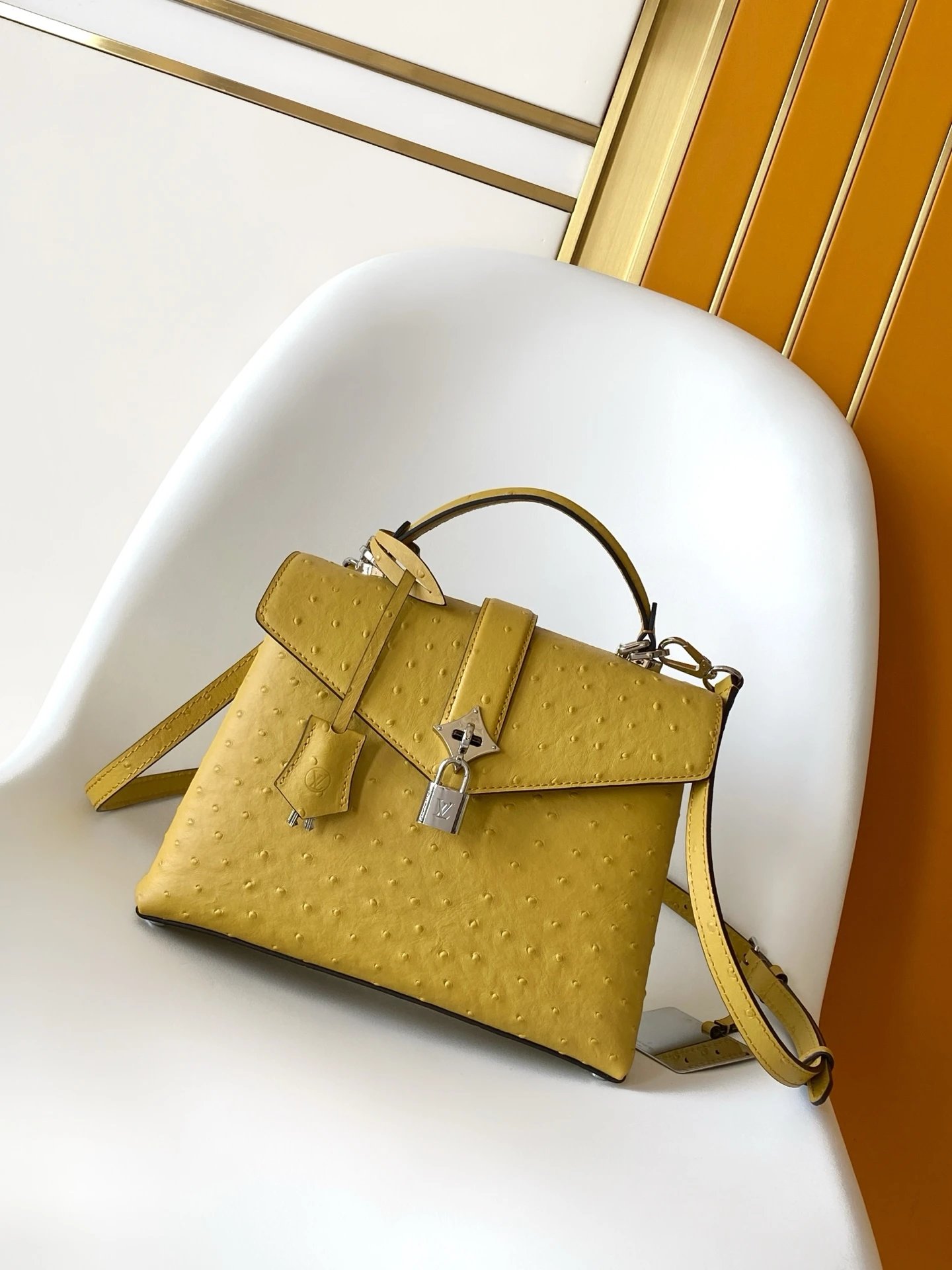 [TOP] L Rose des Vents kleine Handtasche