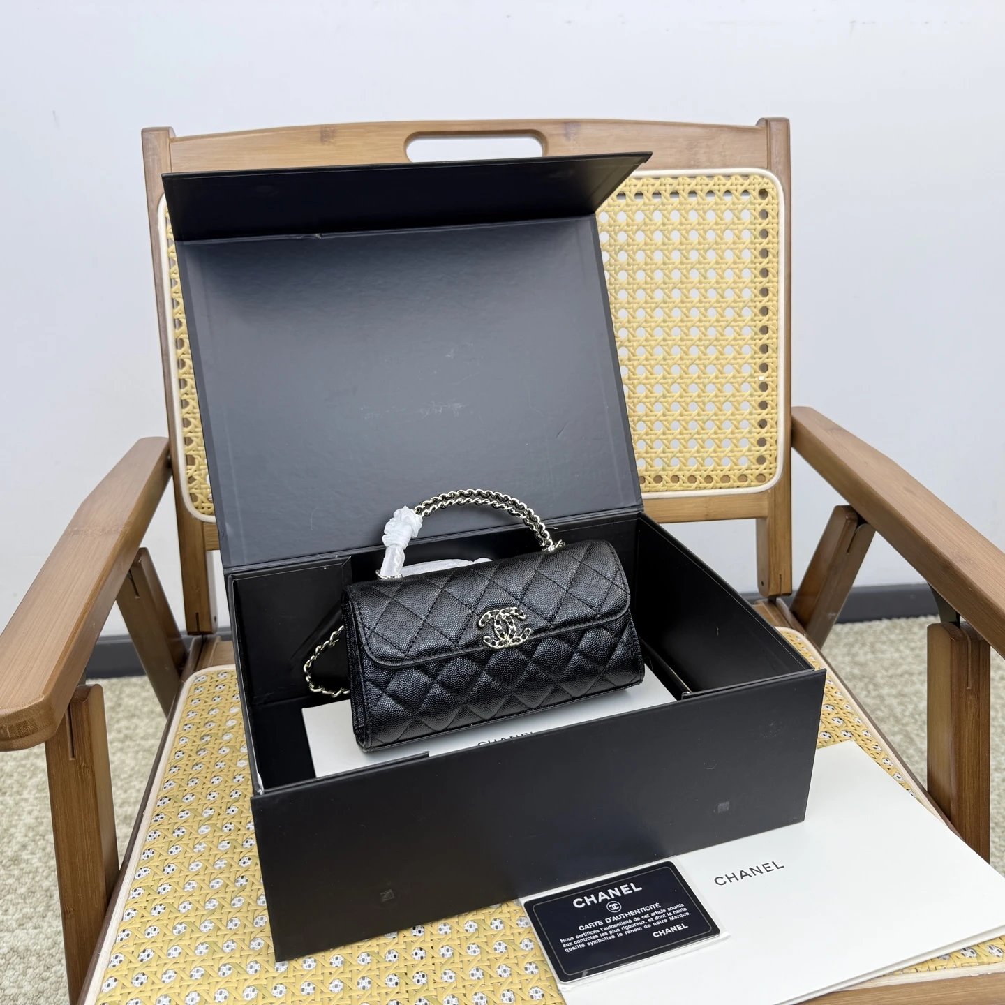 C*N Borsa con Catena