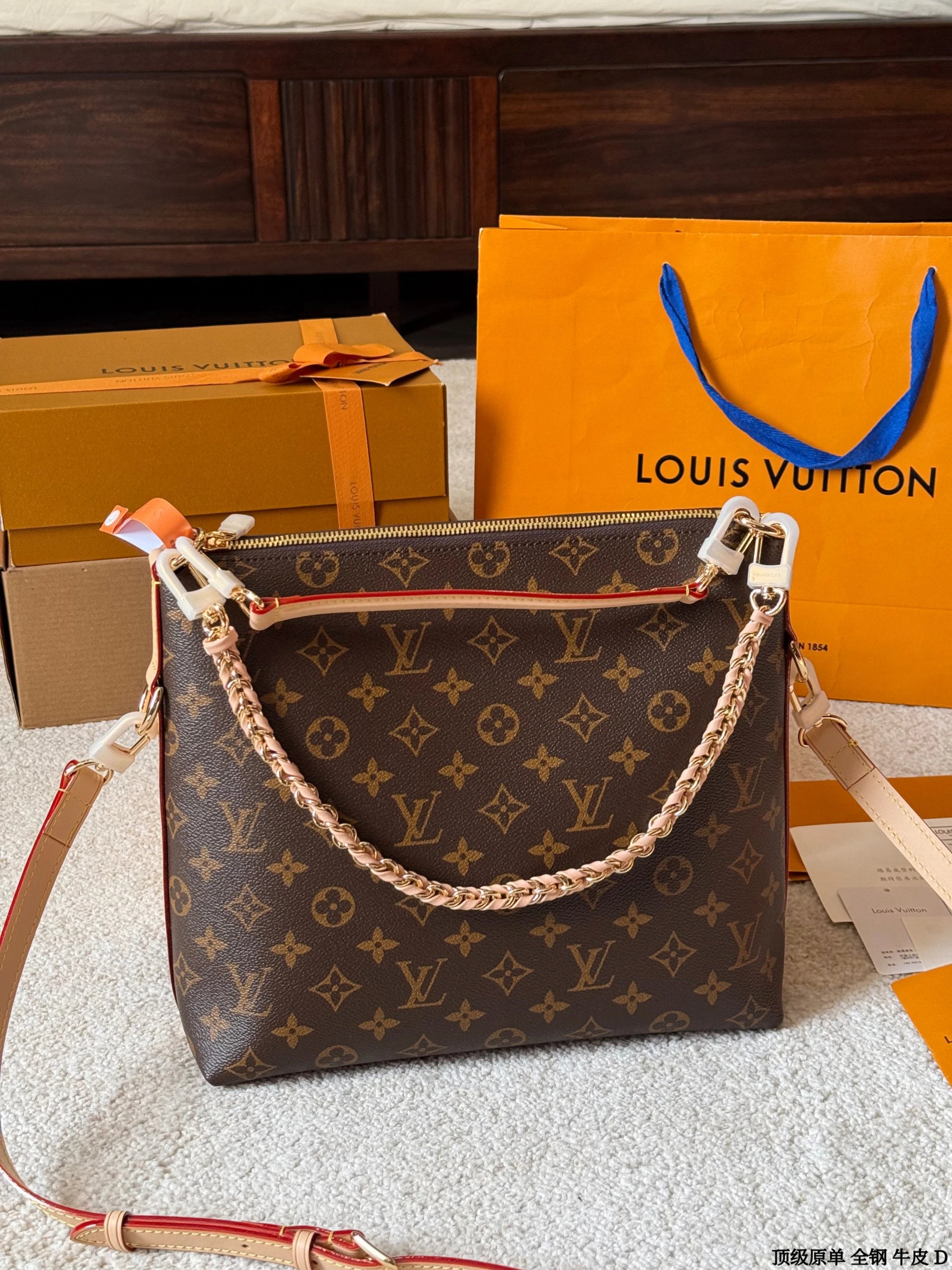 L* Borsa a Mano Monogramma