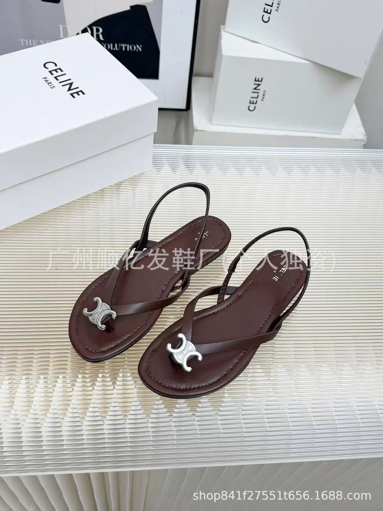 ELIN High Heels Pointed-Toe Slingback Kitten with Metal Logo Accent — 13