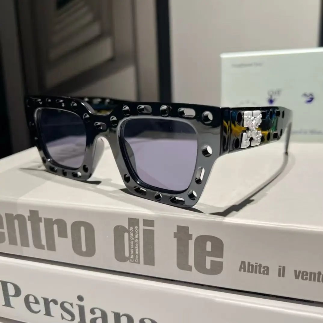 Off-White Eyewear Cutout Square Sunglasses product image