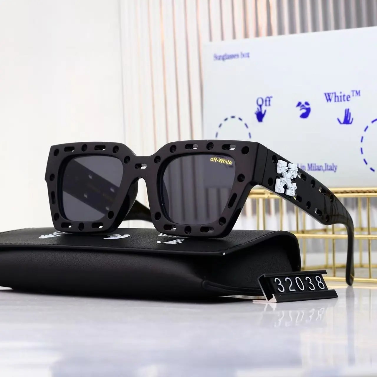 Off-White Eyewear Cutout Square Sunglasses product image