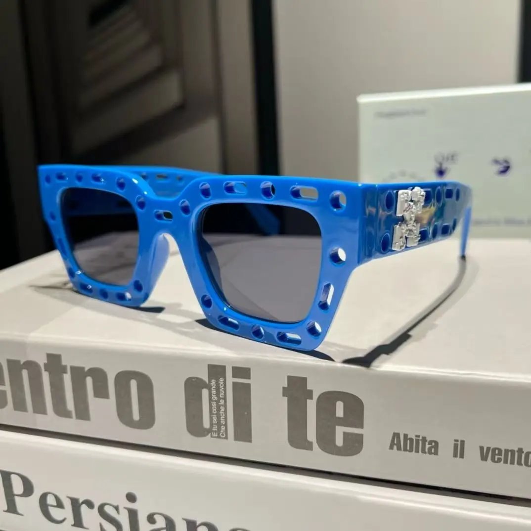 Off-White Eyewear Cutout Square Sunglasses product image