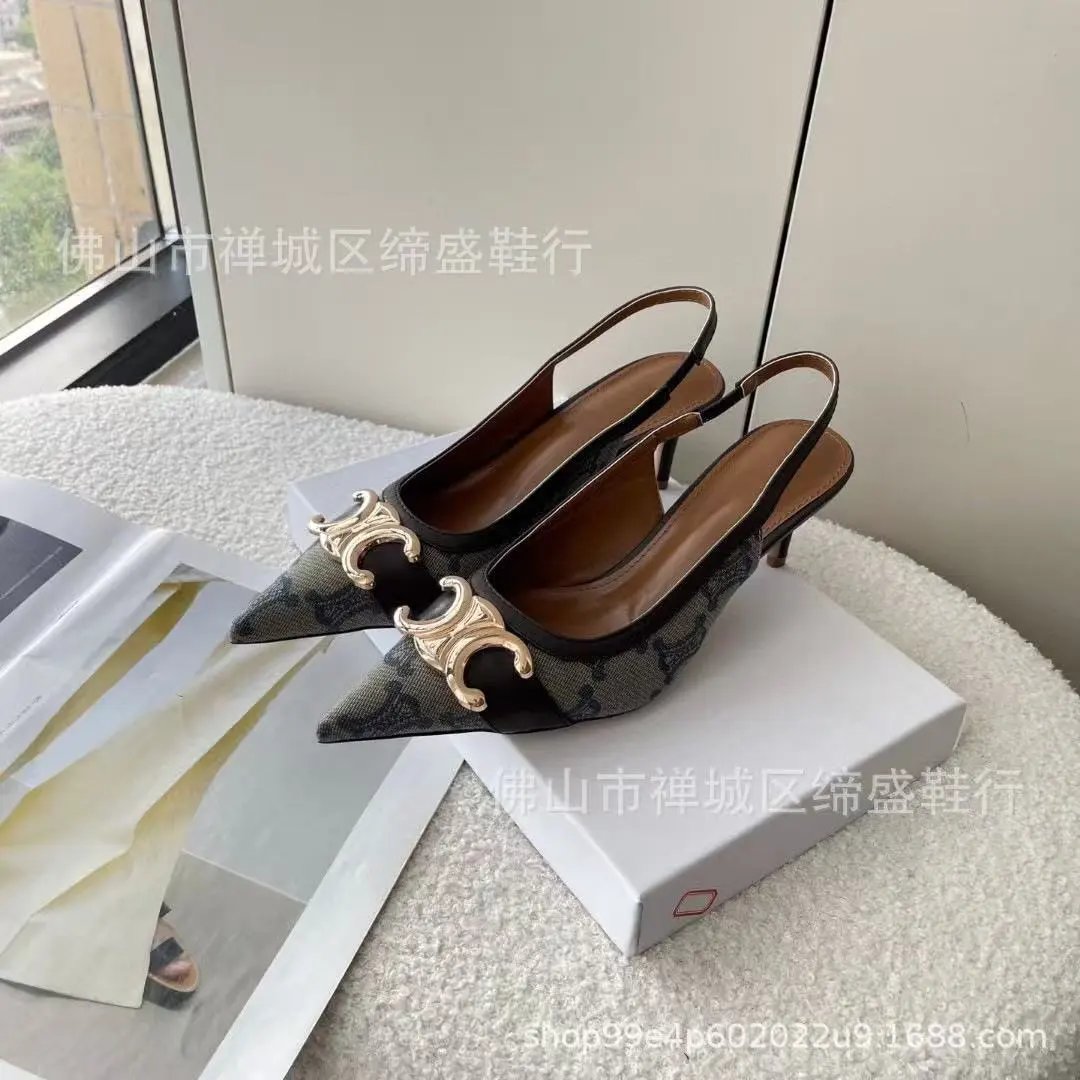 ELIN High Heels Pointed-Toe Slingback Kitten with Metal Logo Accent — 19