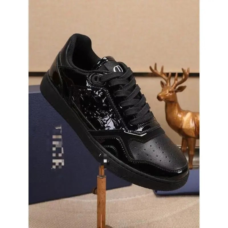 Dior Sneakers B27 low-top with Oblique side panels — 34