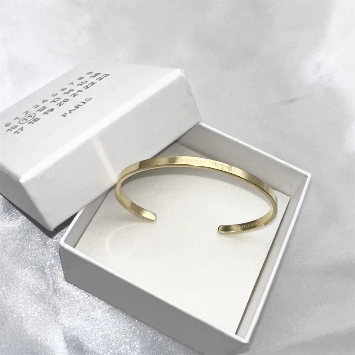 Unbranded Jewelry Number-Engraved Link Bracelet — PYC Bracelet Gold
