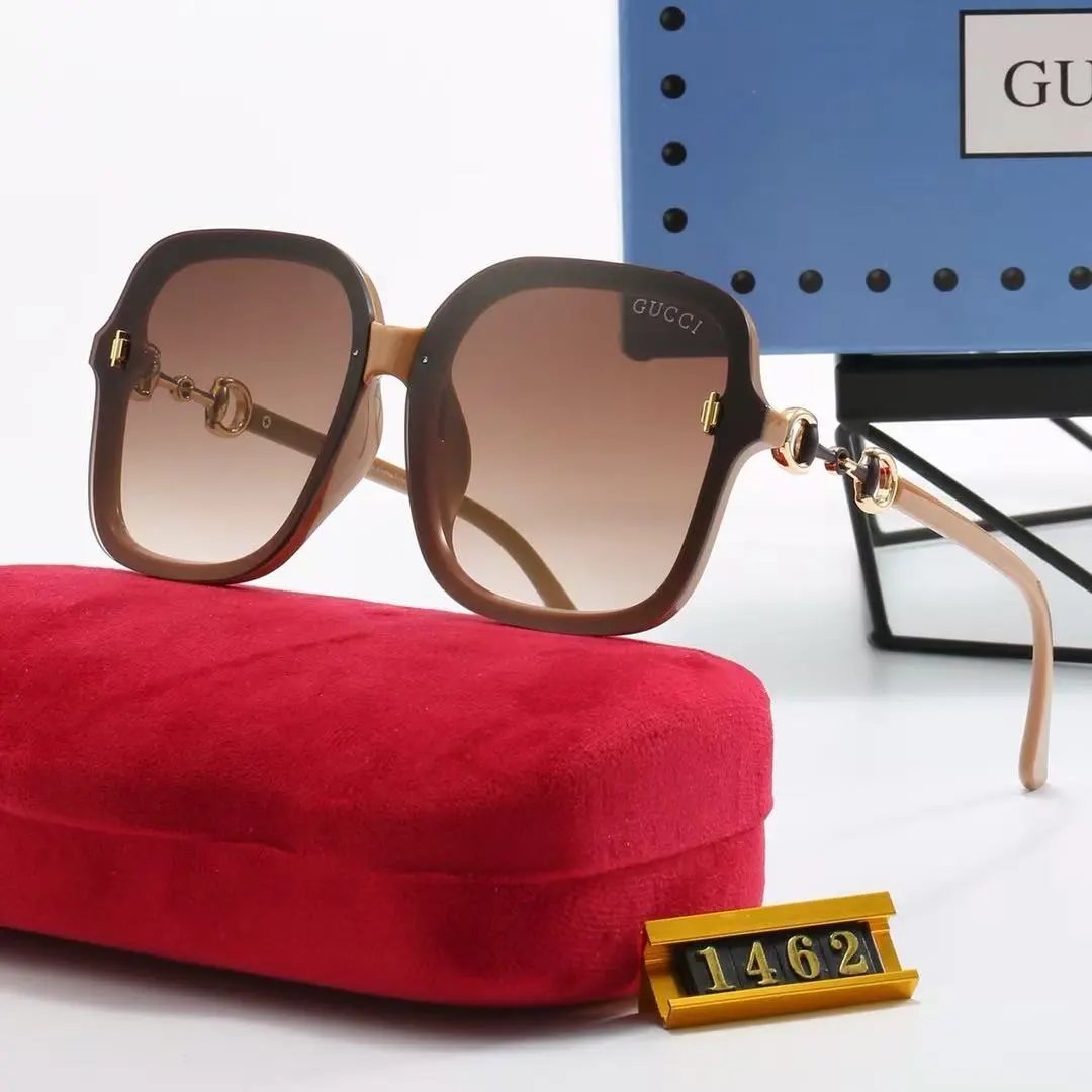 Prada Eyewear 8007 Oval Metal Frame Sunglasses product image