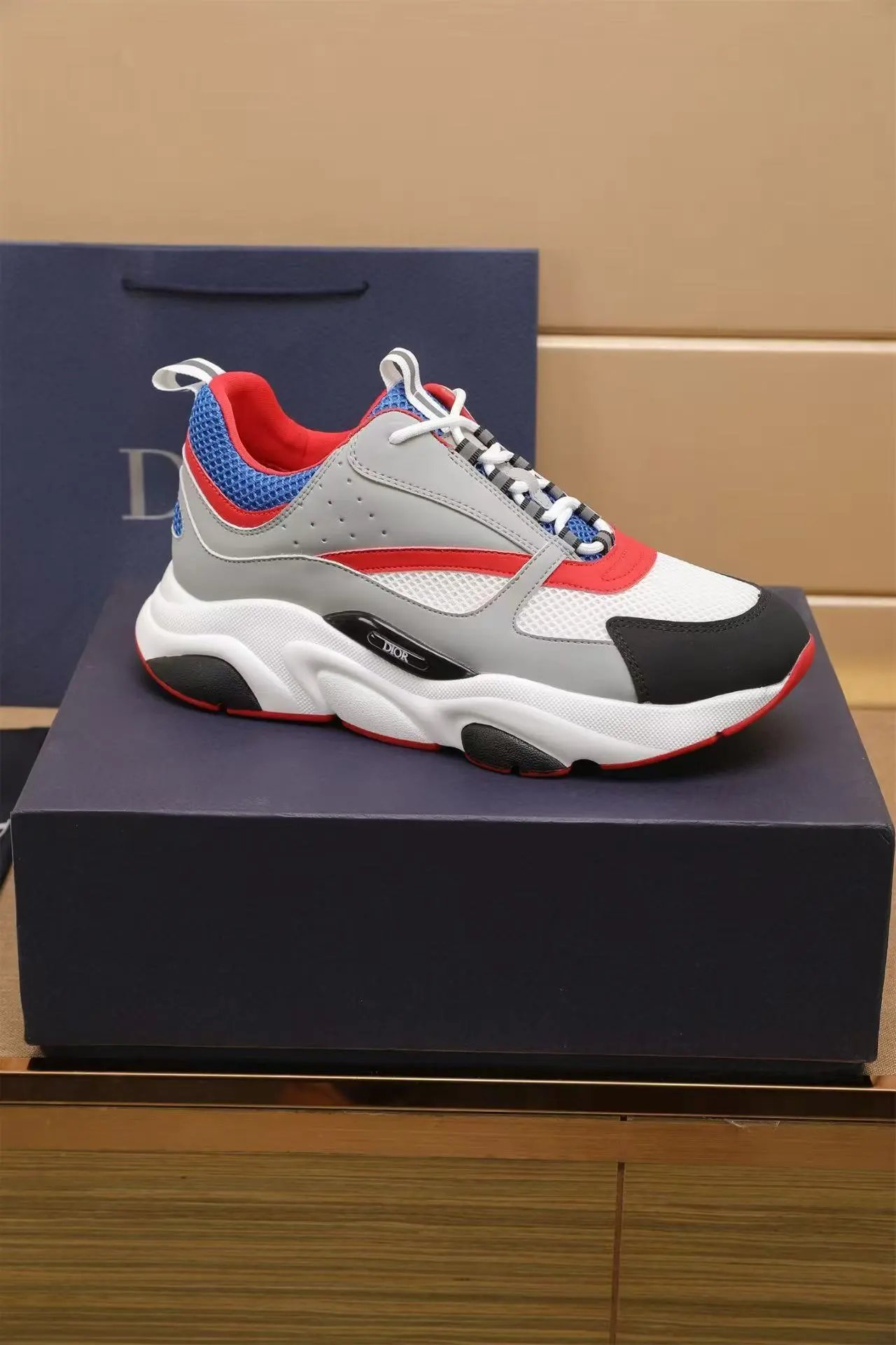 Dior Sneakers B30 — 30