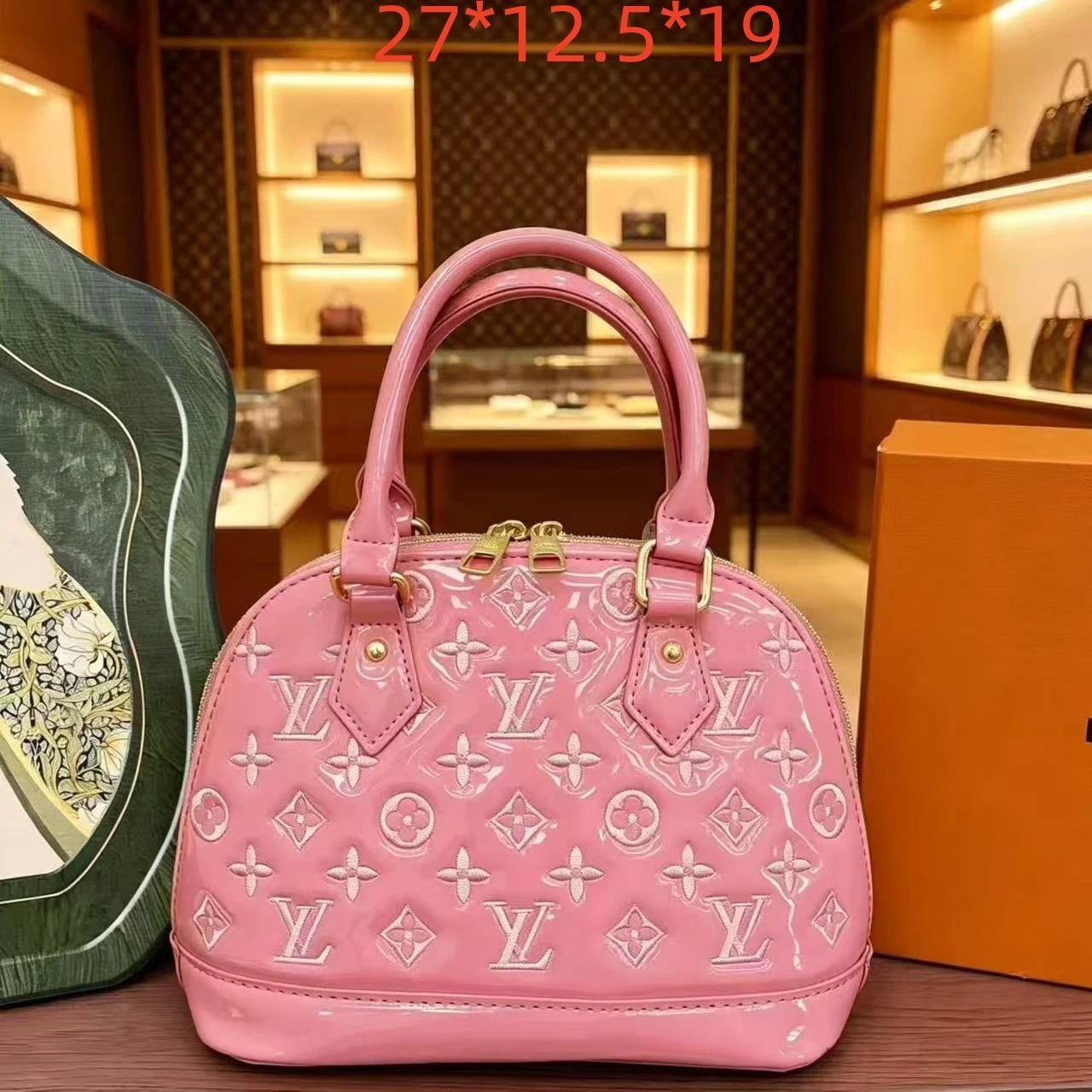 Louis Vuitton Multiple handbag models: 22927, 44579, 46203 — 22