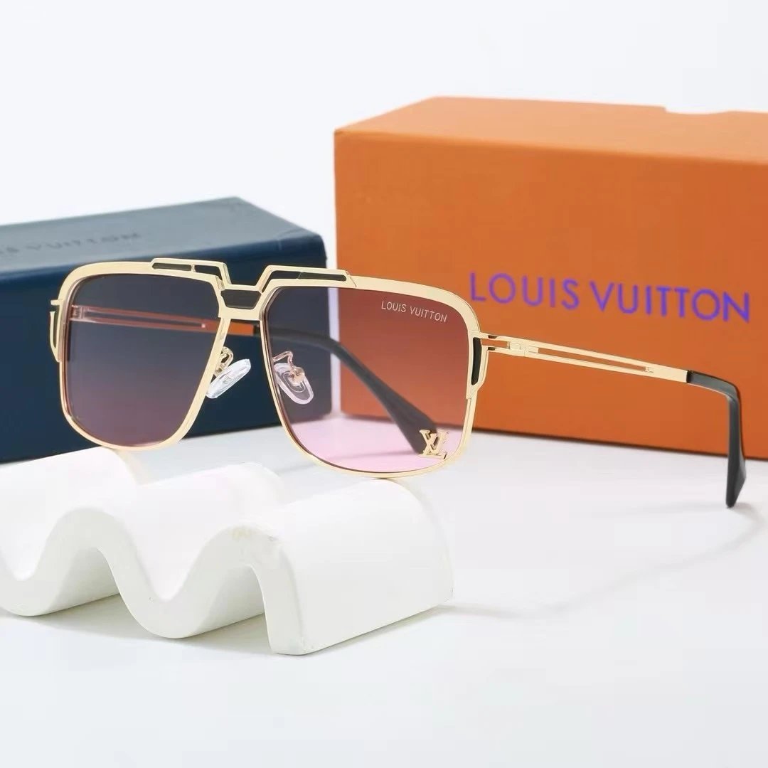 Louis Vuitton Eyewear Oversized shield sunglasses with Monogram print — 16