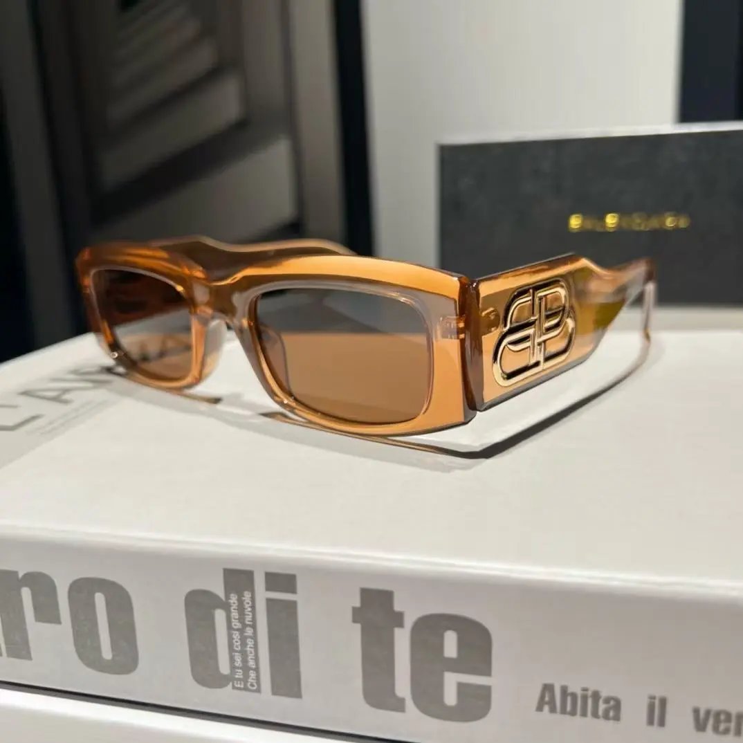 Balenciaga Eyewear Rectangular Logo Sunglasses — 38