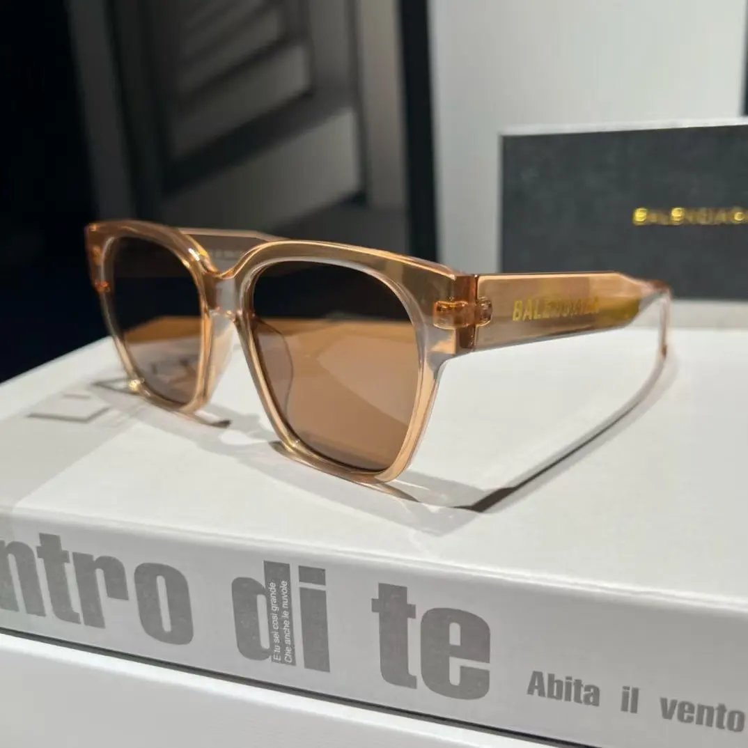 Balenciaga Eyewear Rectangular Logo Sunglasses image 15