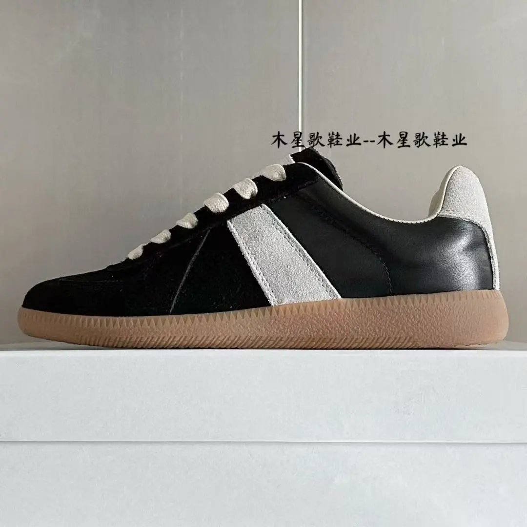 Unbranded Sneakers Low-top suede-panel gum sole — 24