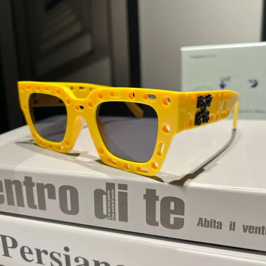 Off-White Eyewear Cutout Square Sunglasses product image