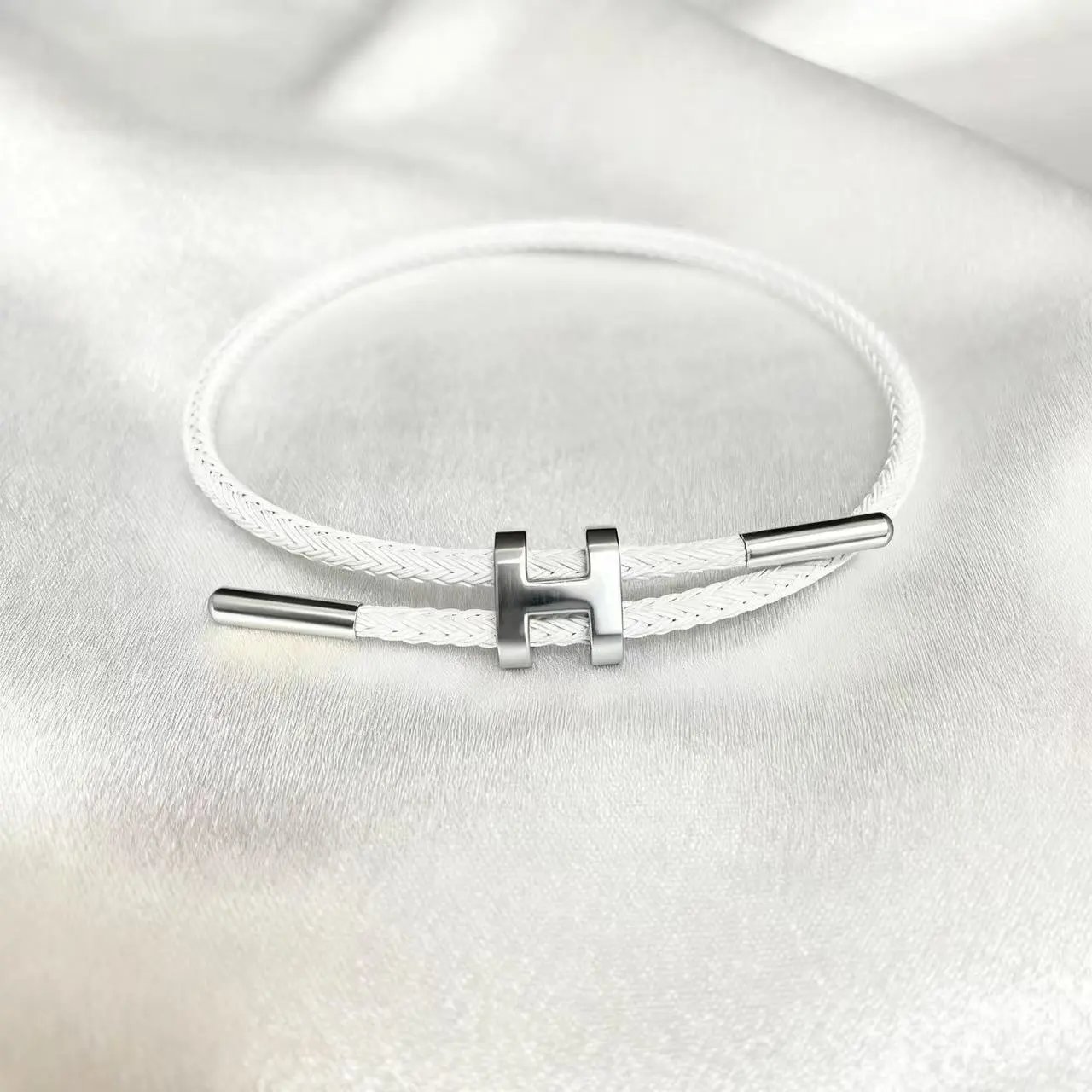 Unbranded Jewelry Braided Cord Bracelet with H-Shaped Clasp — 18