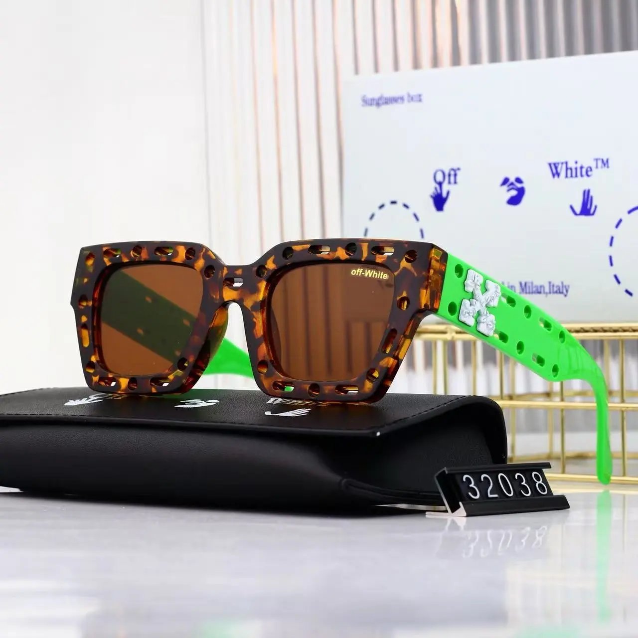 Off-White Eyewear Cutout Square Sunglasses product image