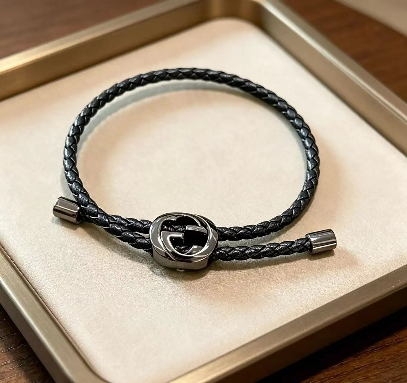 Louis Vuitton Jewelry Bracelet — 27