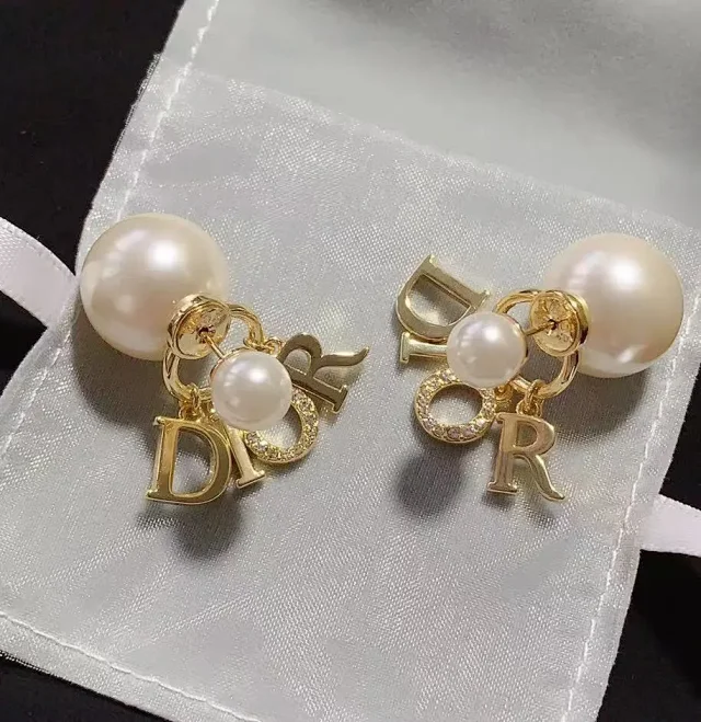 Gucci Jewelry Pearl Bead Double G Hoop Earrings product detail image 6