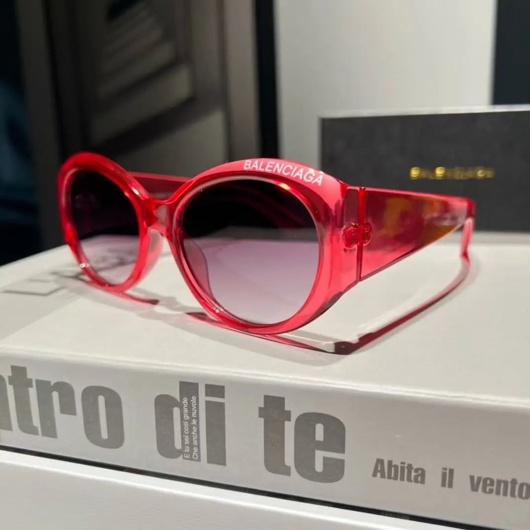 Balenciaga Eyewear Rectangular Logo Sunglasses — 34